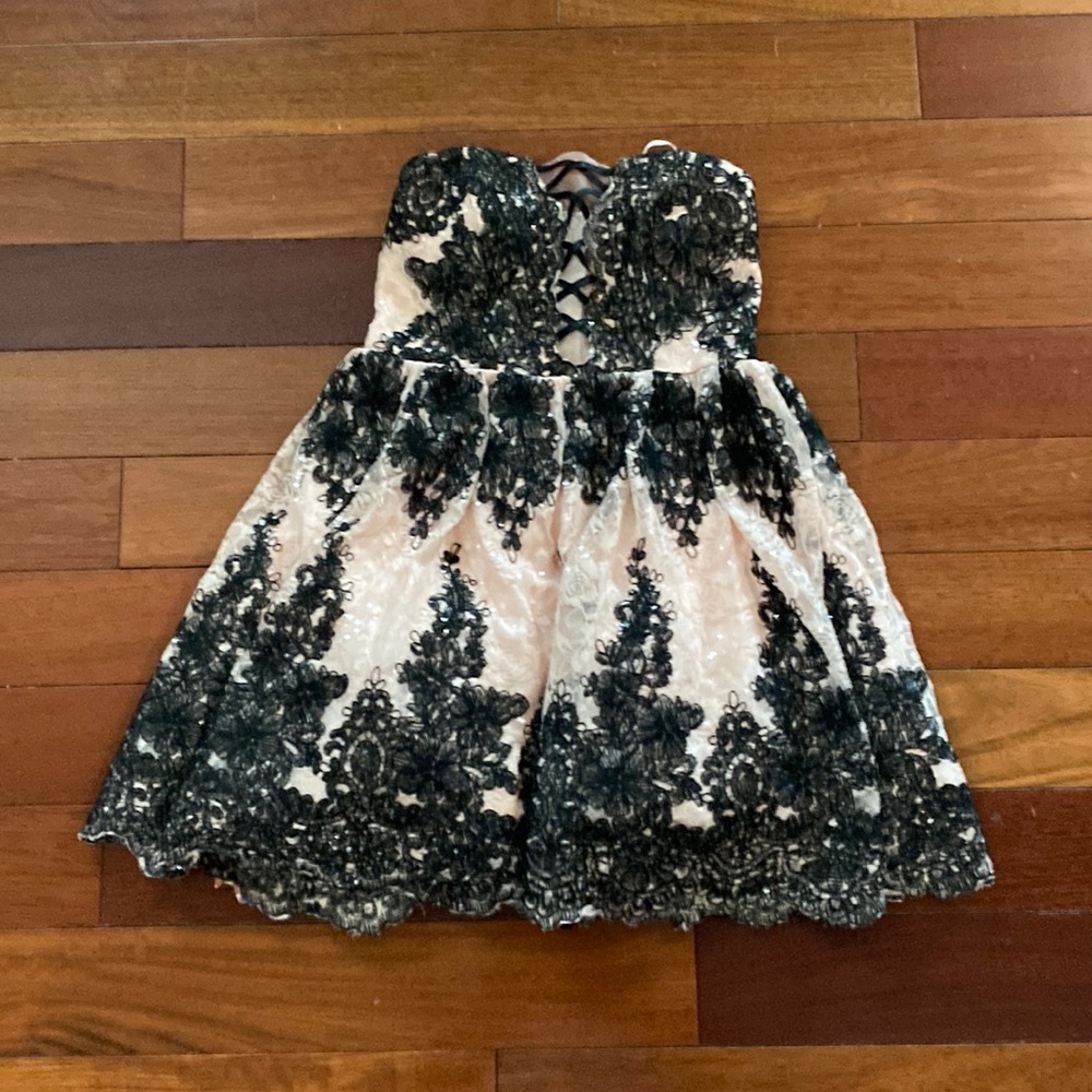 Party dress. Size 1. Trixxi - strapless and short. Almost perfect condition